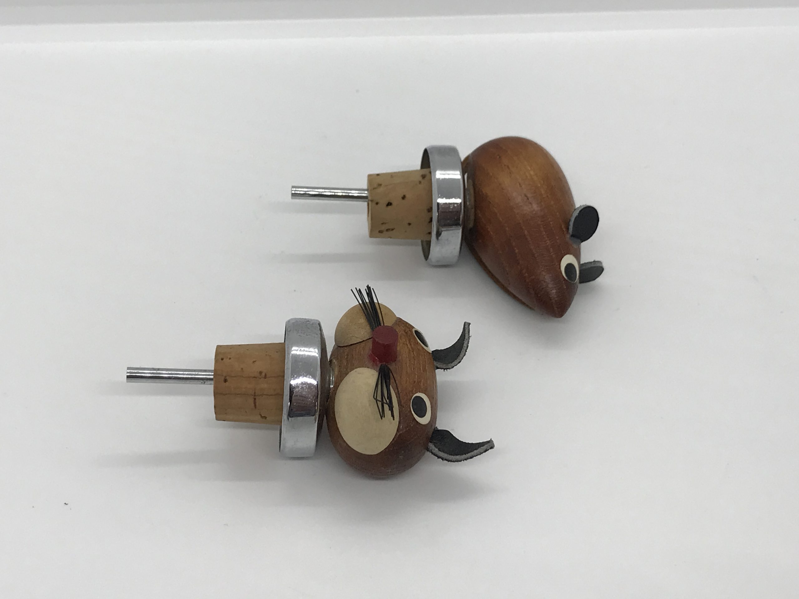 Cat and Mouse Bottle Pourer (plus 3 Spirit Pourers)