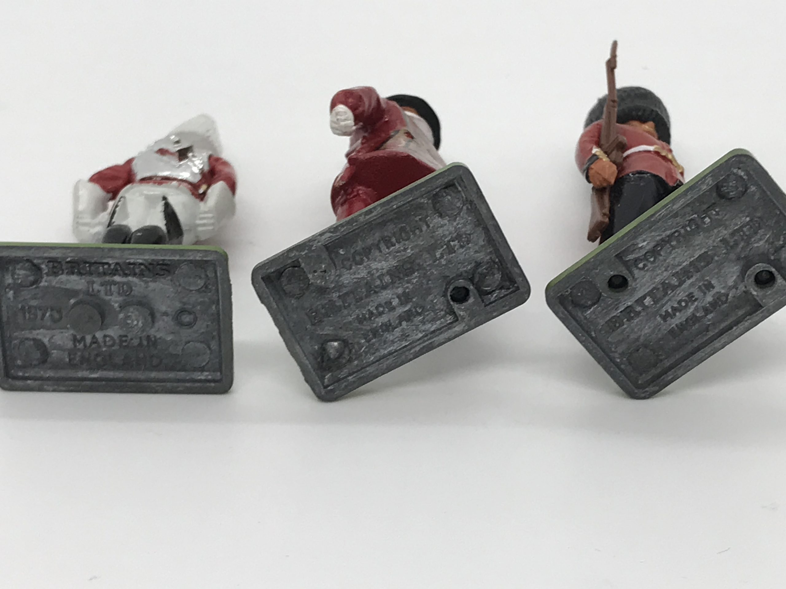 3 x Lead Soldiers Britains Ltd - Palace Guard, Life Guard, Beefeater