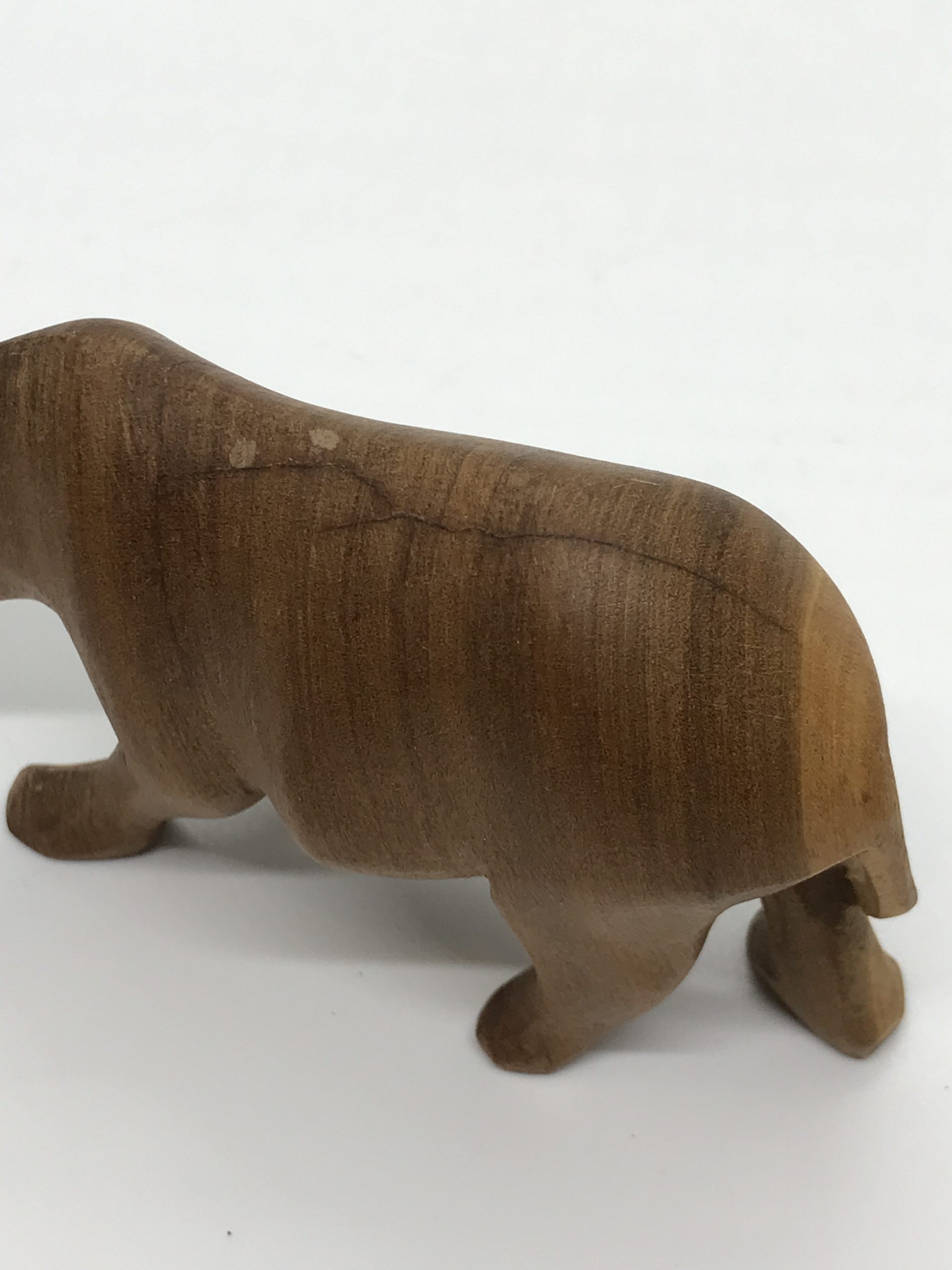Vintage Hand Carved Wooden Rhinoceros (approx 13cm long)