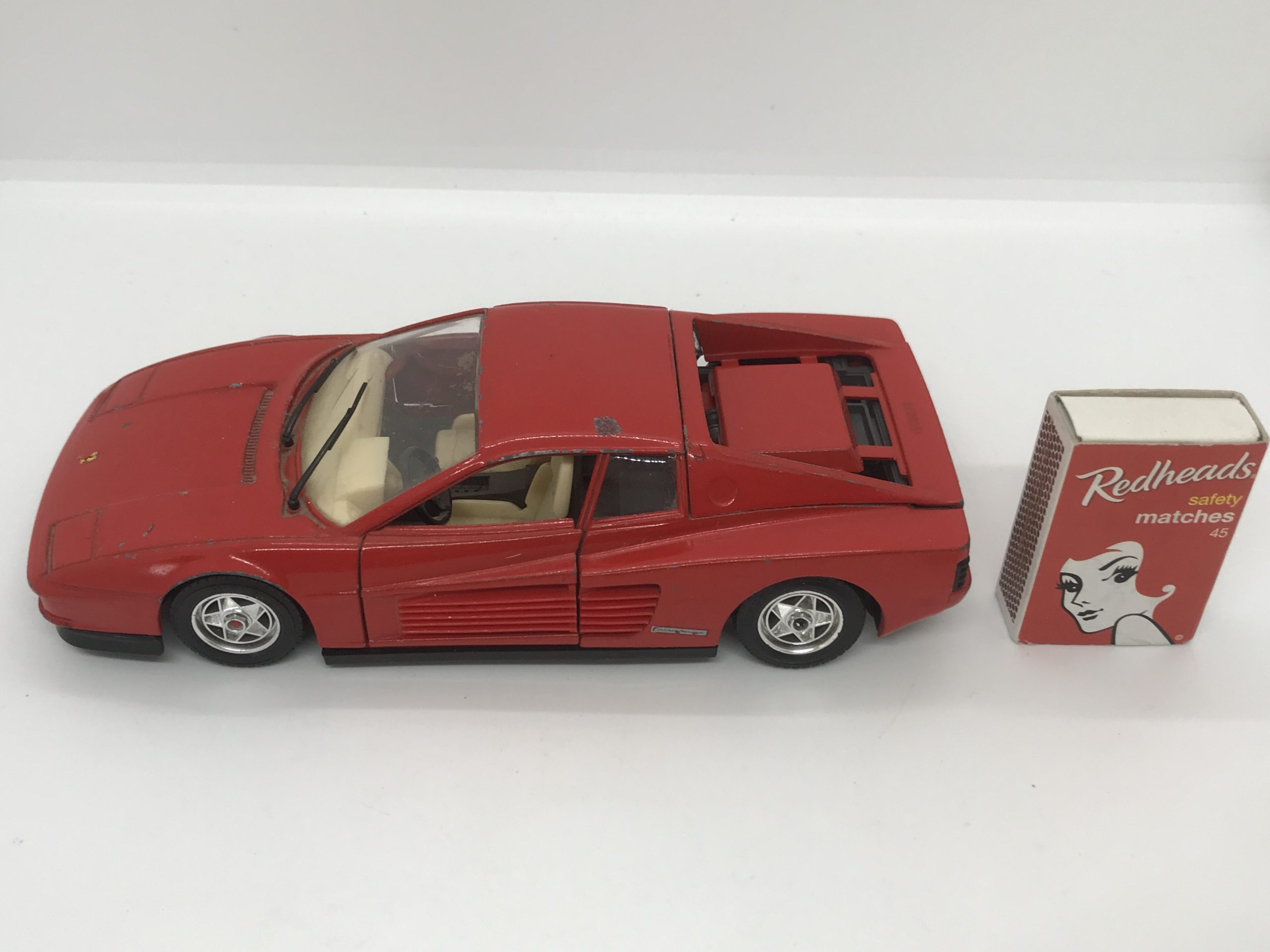 Ferrari Testarossa 1/24 Burago - Collection
