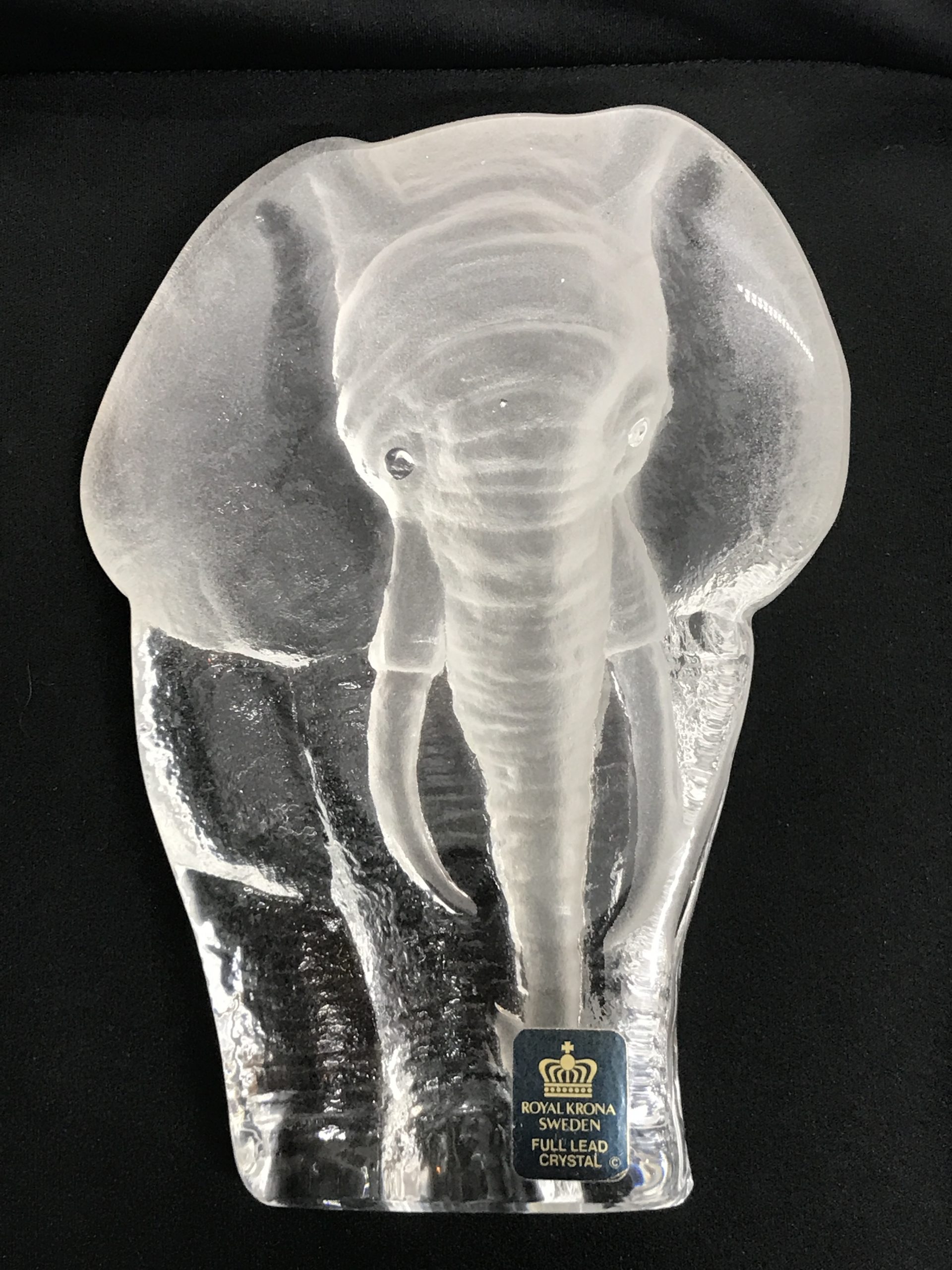 Mats Jonasson Royal Krona Elephant - Full Lead Crystal 15cm high