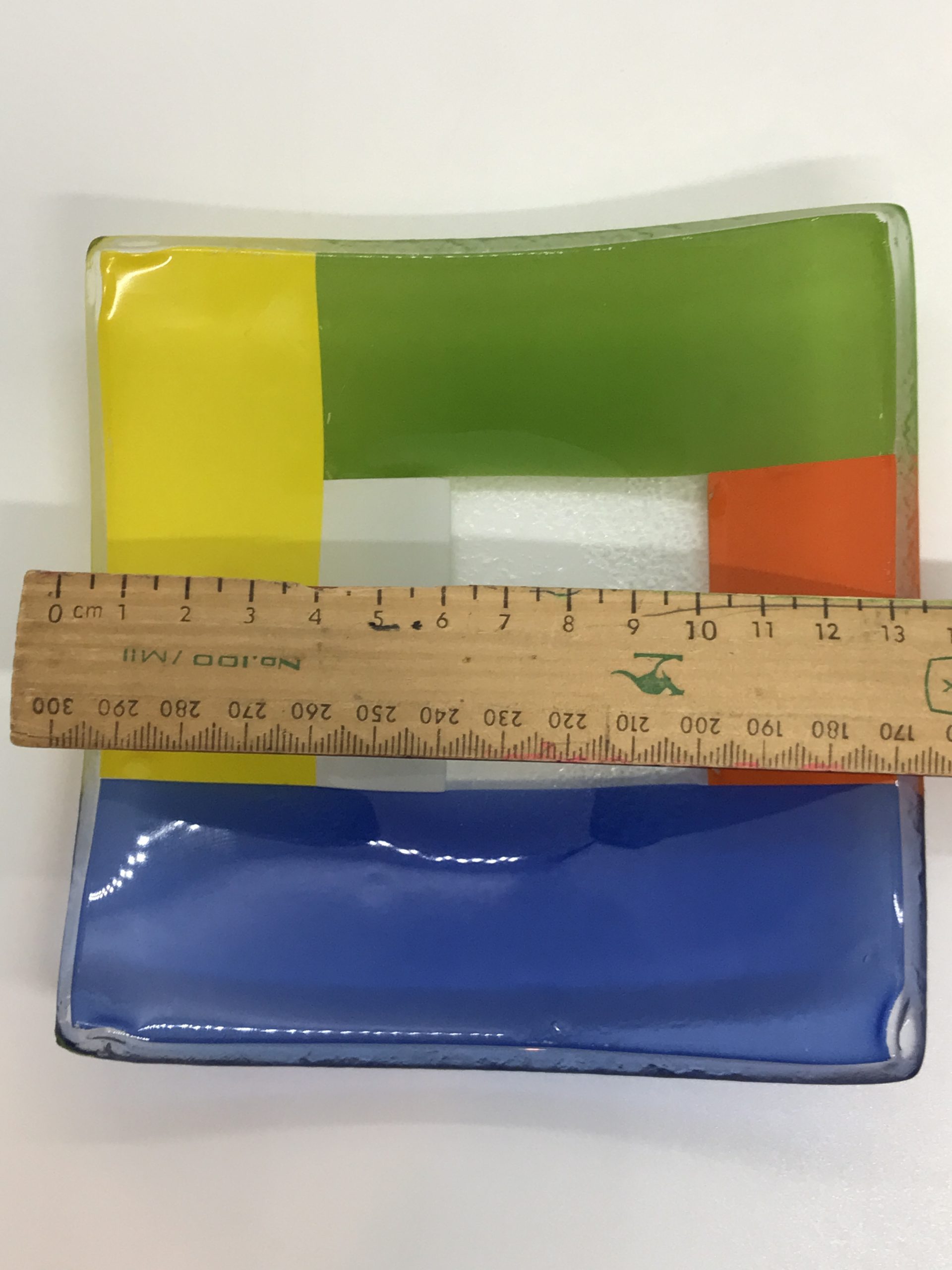 Coloured Square Glass Dish (15cm) - Vintage Keepsakes