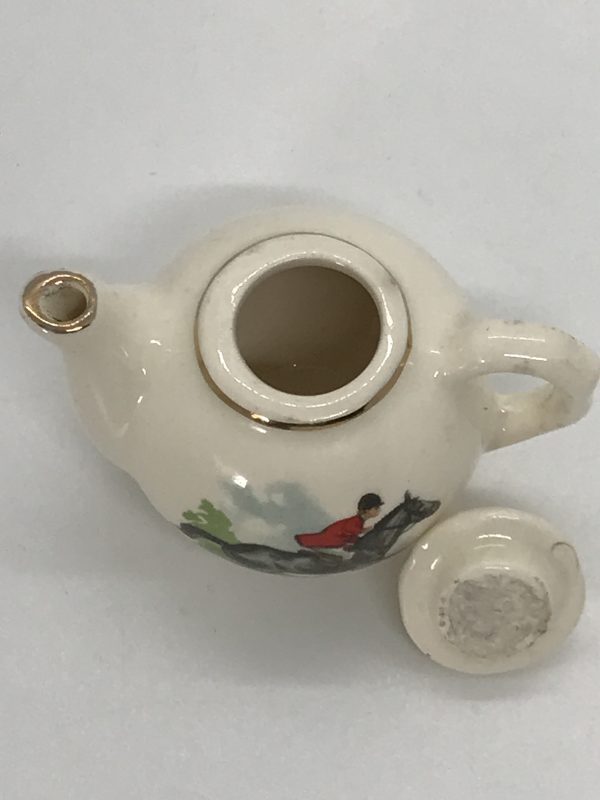Gems of Tasmania Miniature Teapot and Jug with Horse Rider Vintage Keepsakes