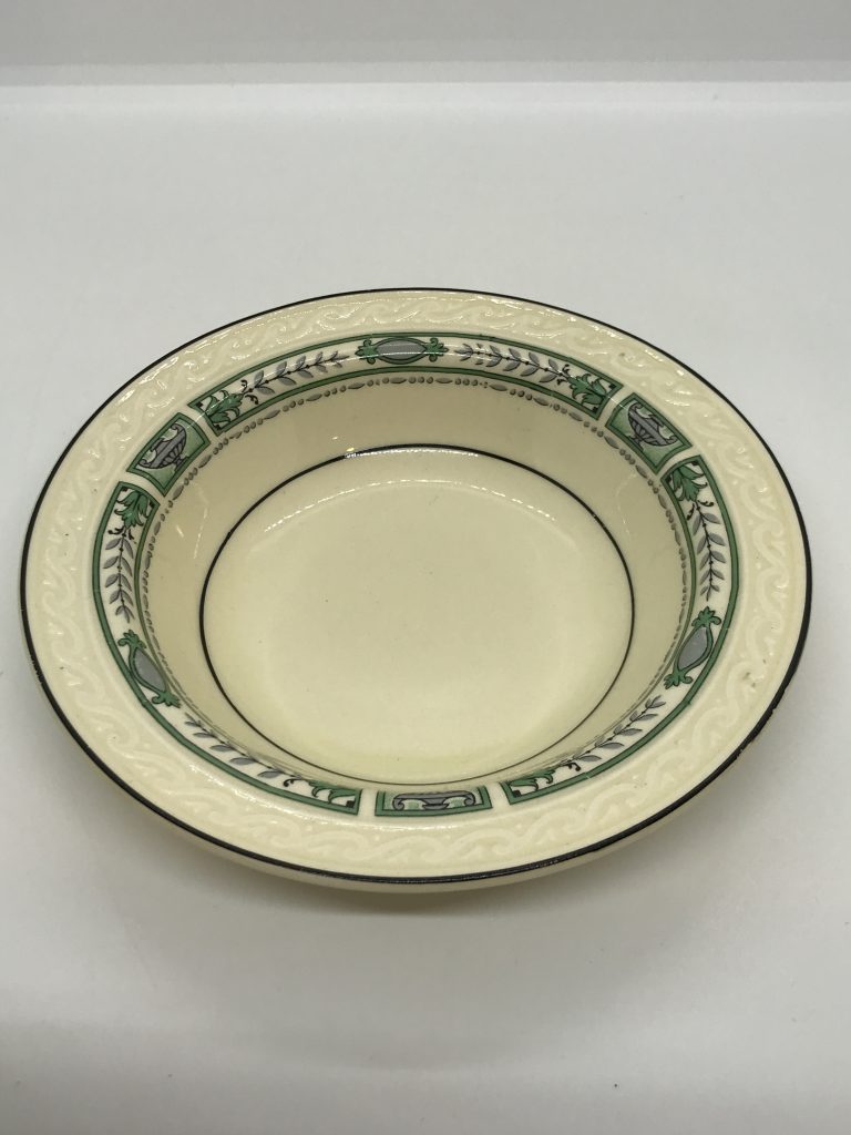 Vintage J&G Meakin Fruit Bowl (Sunshine Regd 561073 Regd SOL 391413