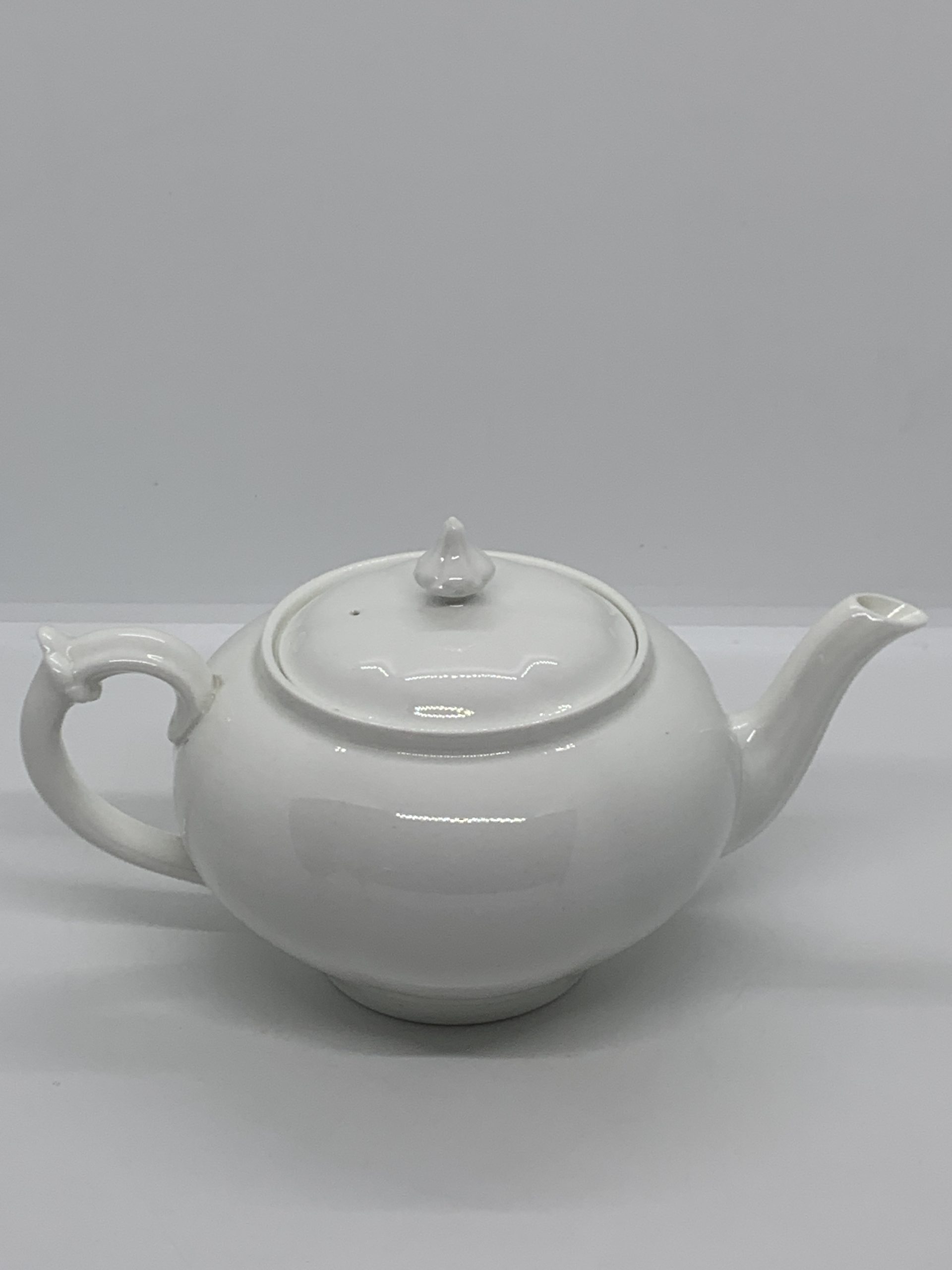 Royal Crown Derby plain white bone china teapot Beaufort Shape. Made in England 1917 Vintage