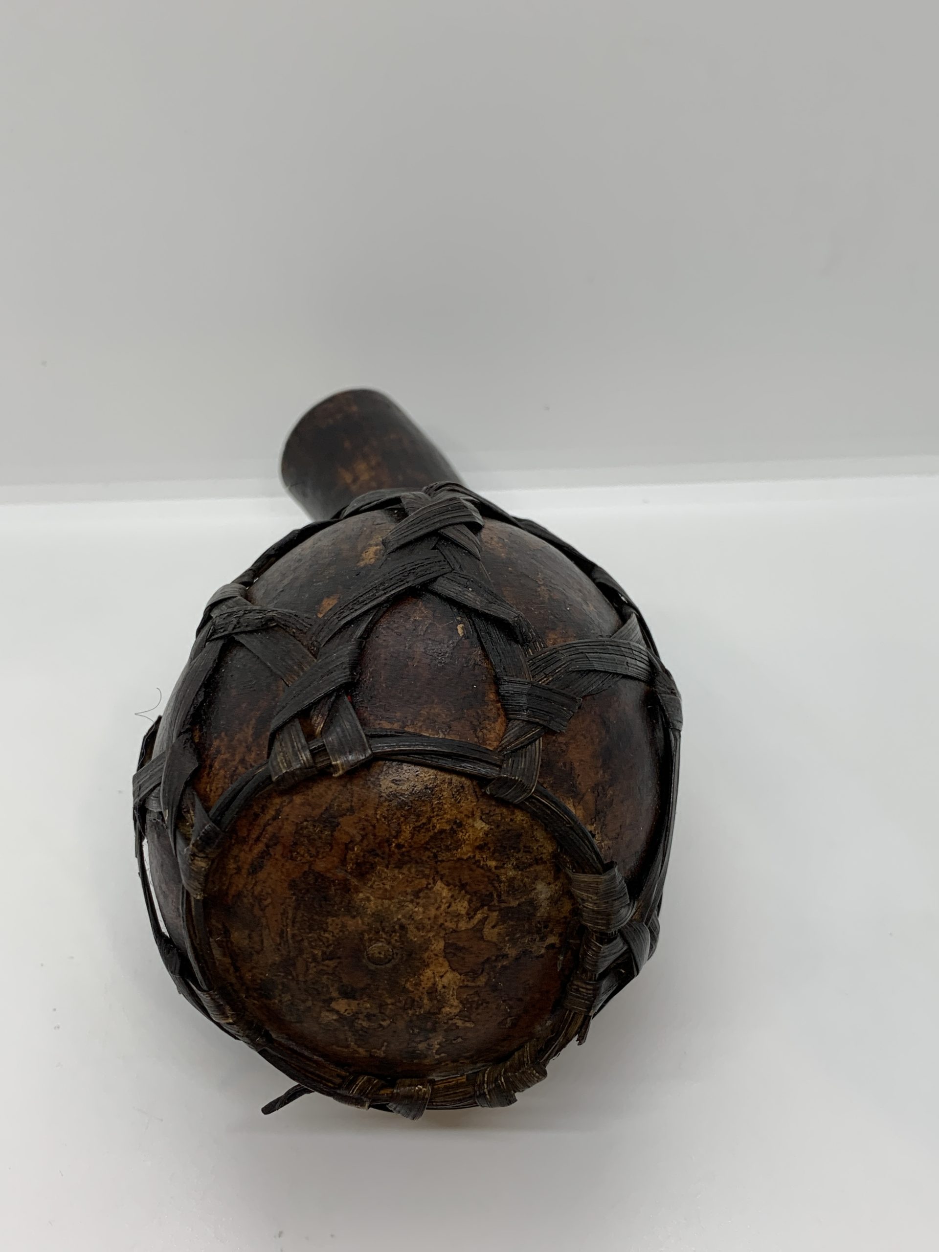 Water Pot made from Bottle Gourd with Netted Framework of Fibre (approx