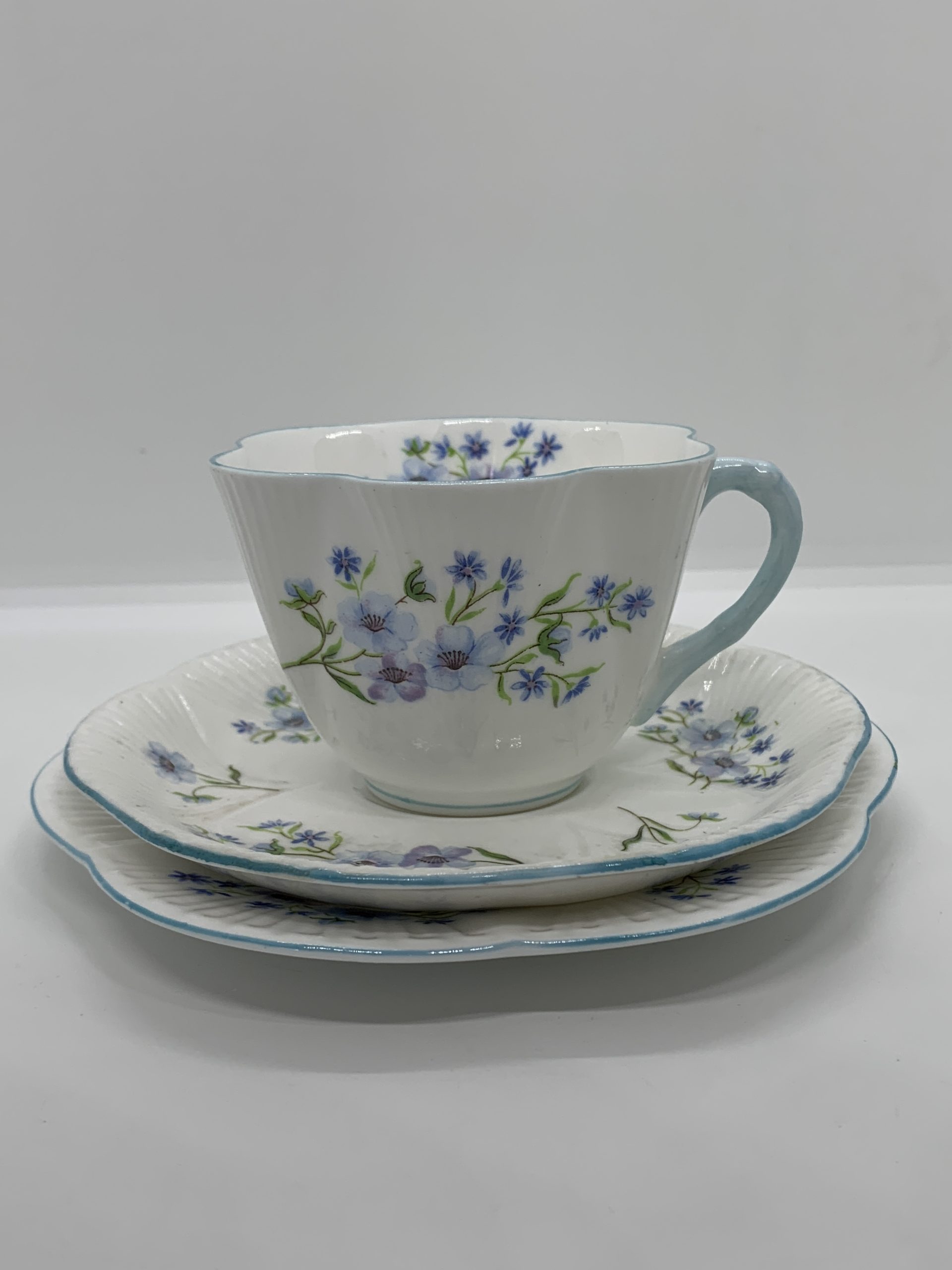 Vintage Shelley Trio Dainty Blue Rock Bone China Reg 272101  display picture 1