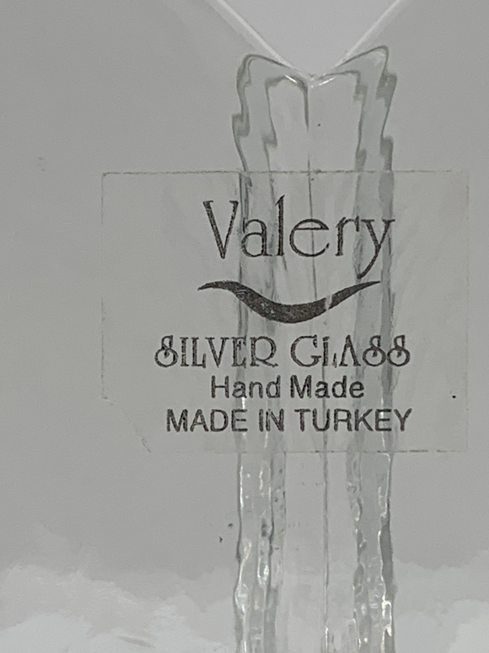 Valery Silver Glass Made in Turkey Heart Shaped Vase (approx 10cm high)