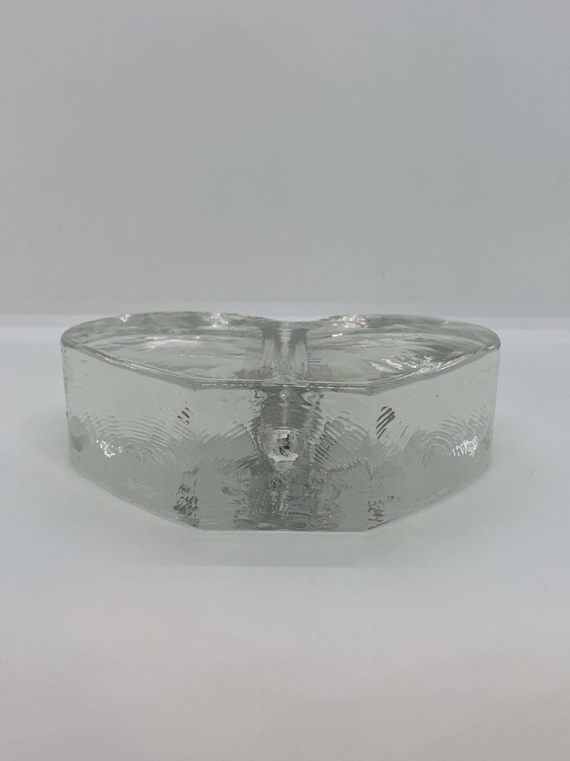Valery Silver Glass Made in Turkey Heart Shaped Vase (approx 10cm high)