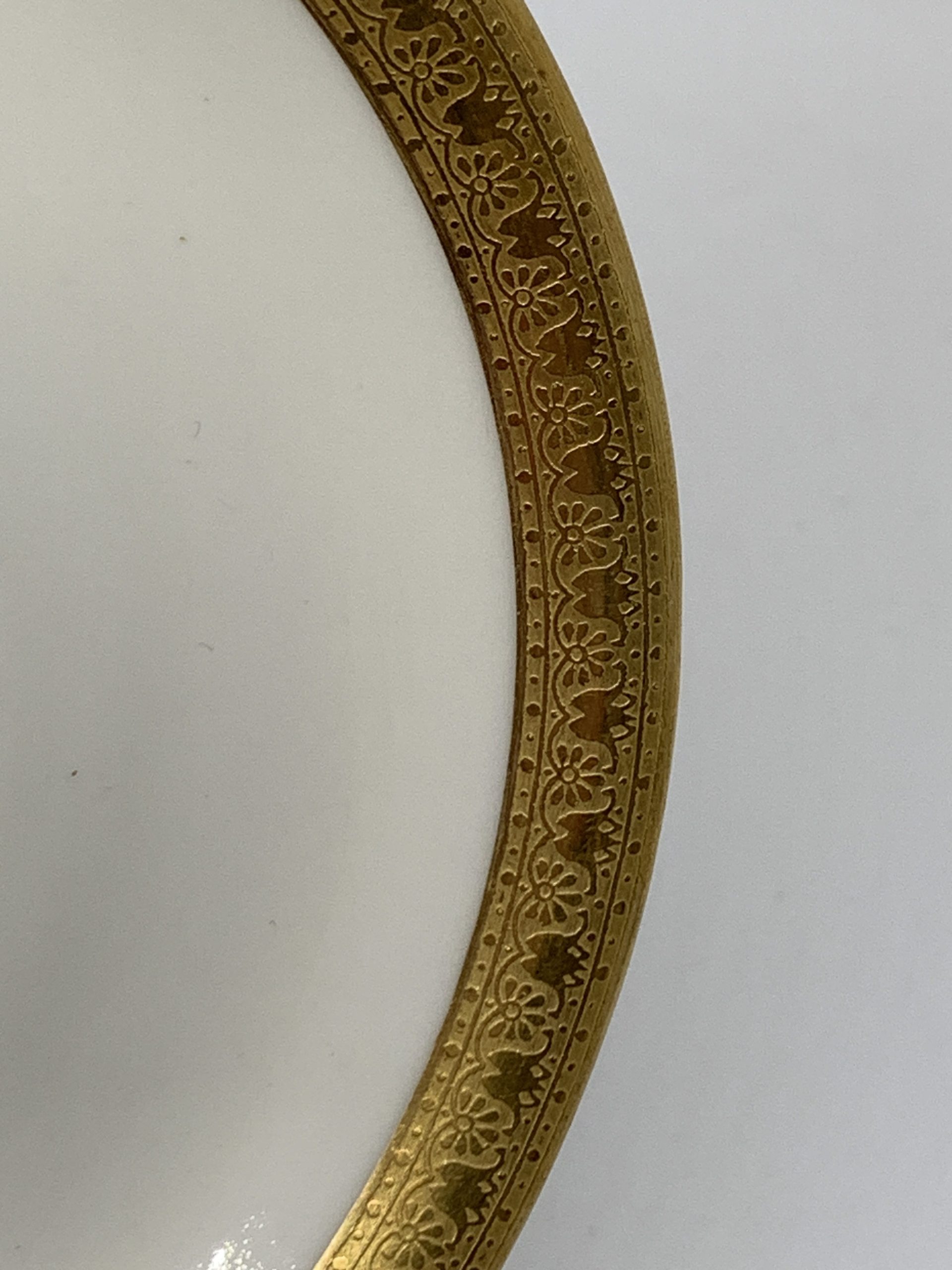 Royal Worcester Ambassador Pattern C2332 Saucer
