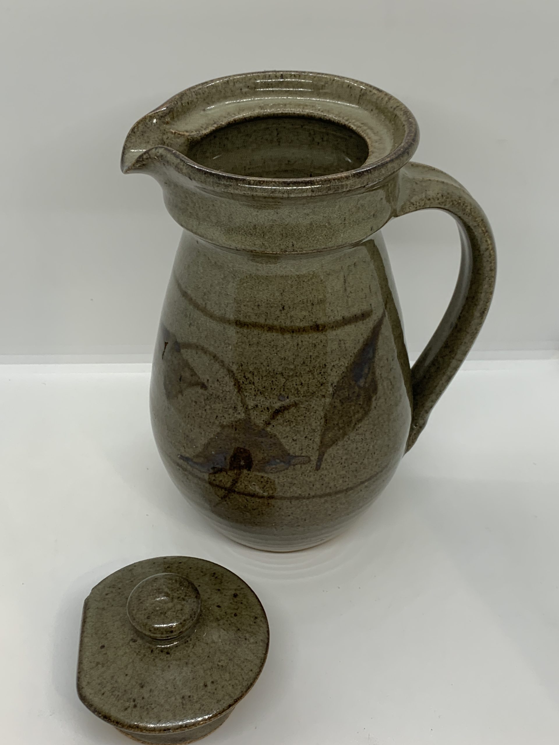 Ian Beaufort Pottery Stoneware Pottery Lidded Jug 22cm makers stamp