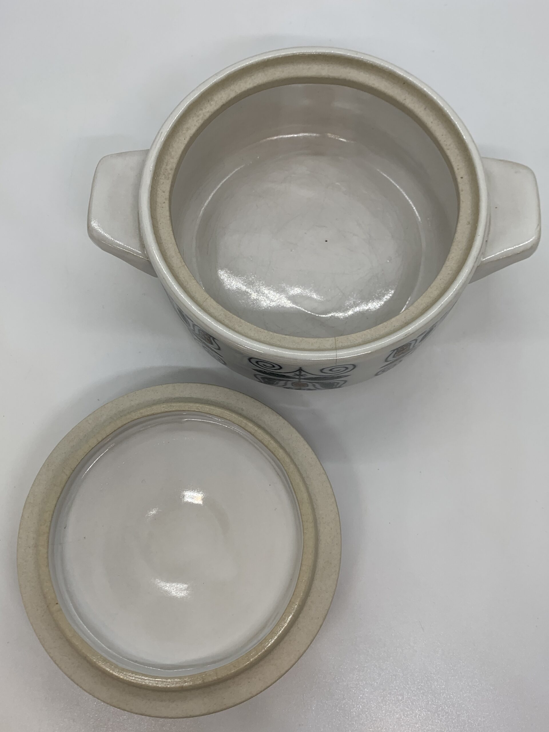 Retro Double Handled Lidded Ramekin 13cm - Vintage Keepsakes