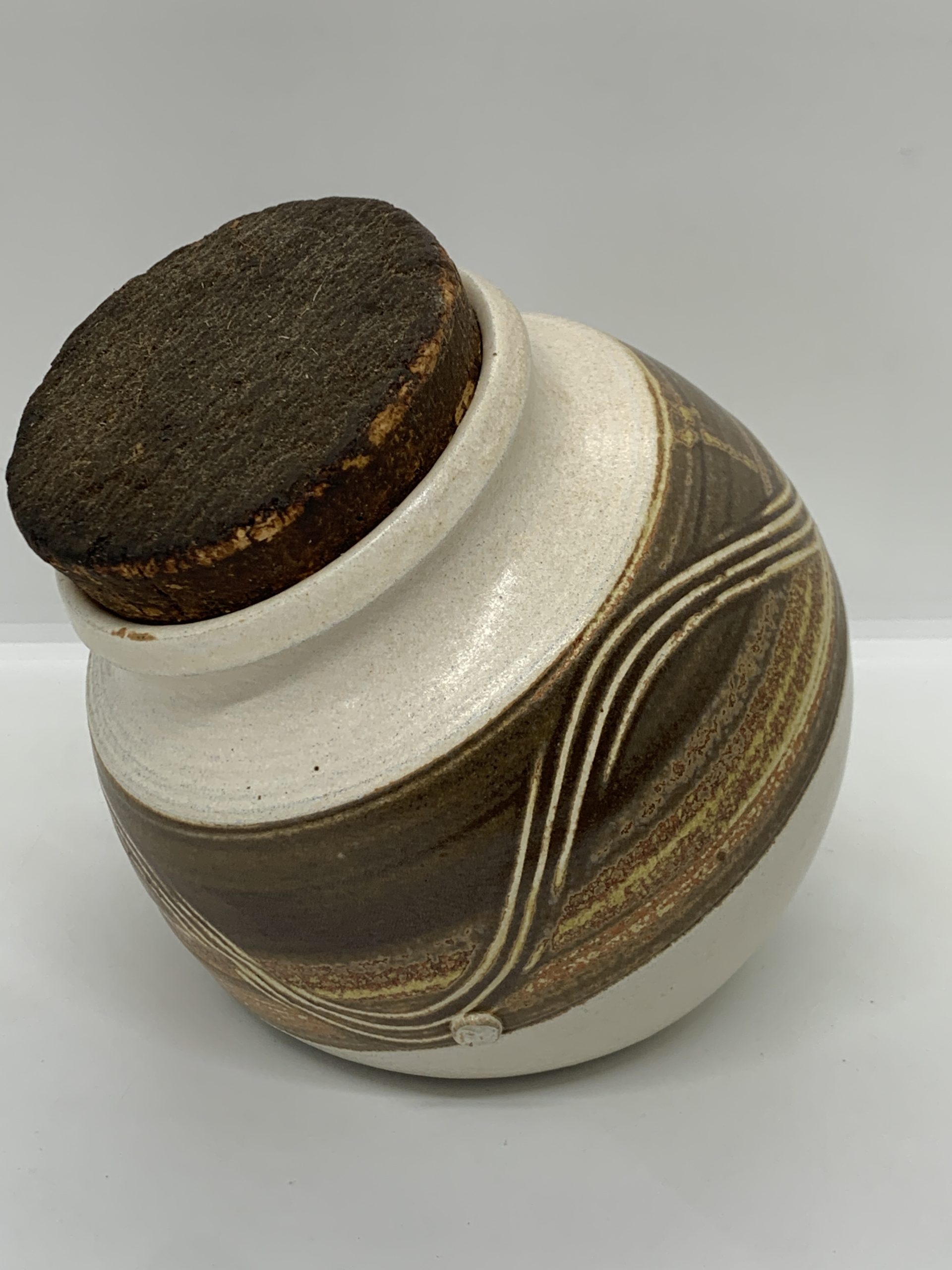 Pottery Canister 16cm