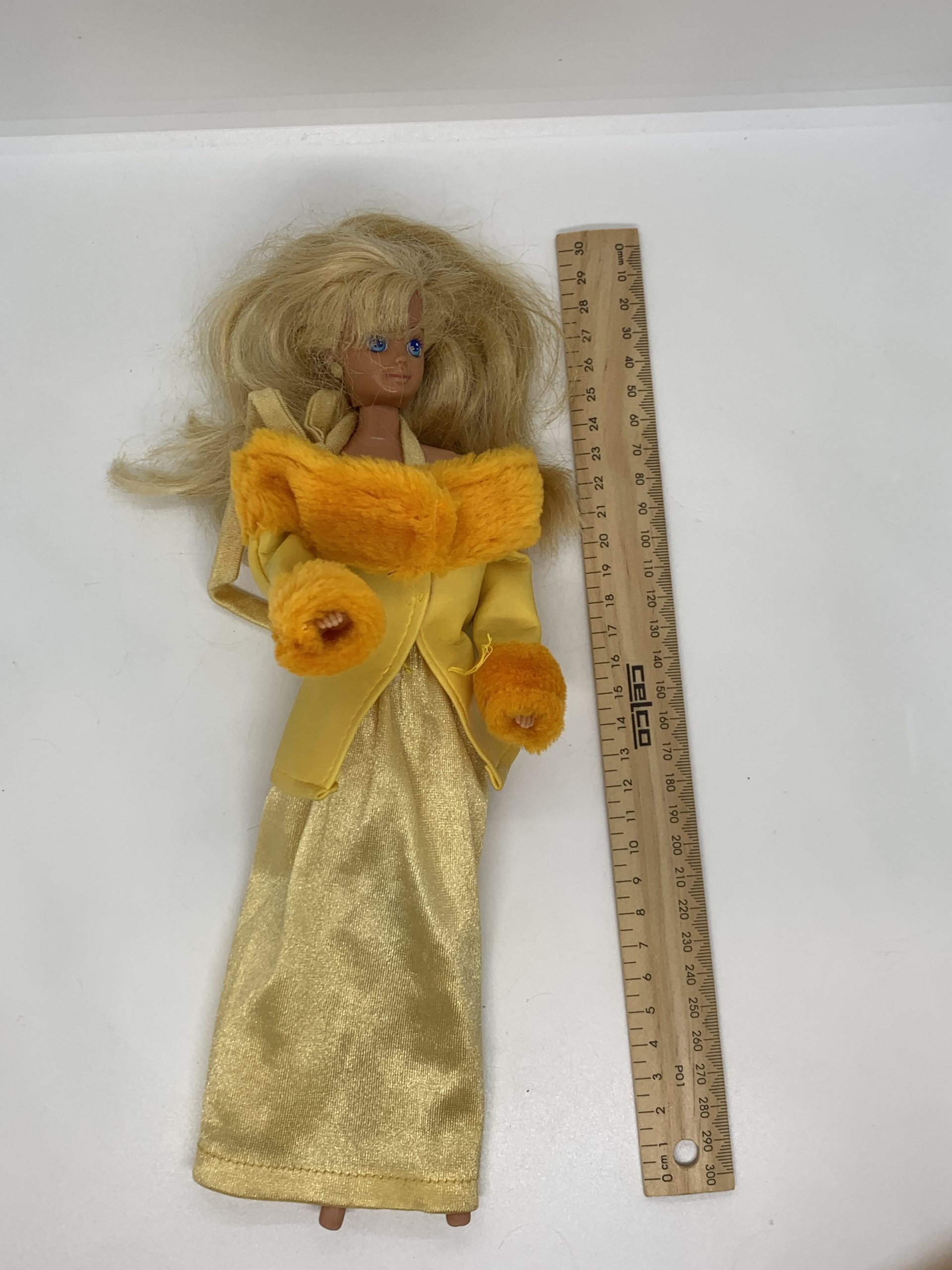 1966 Barbie - Malaysia - Yellow Outfit