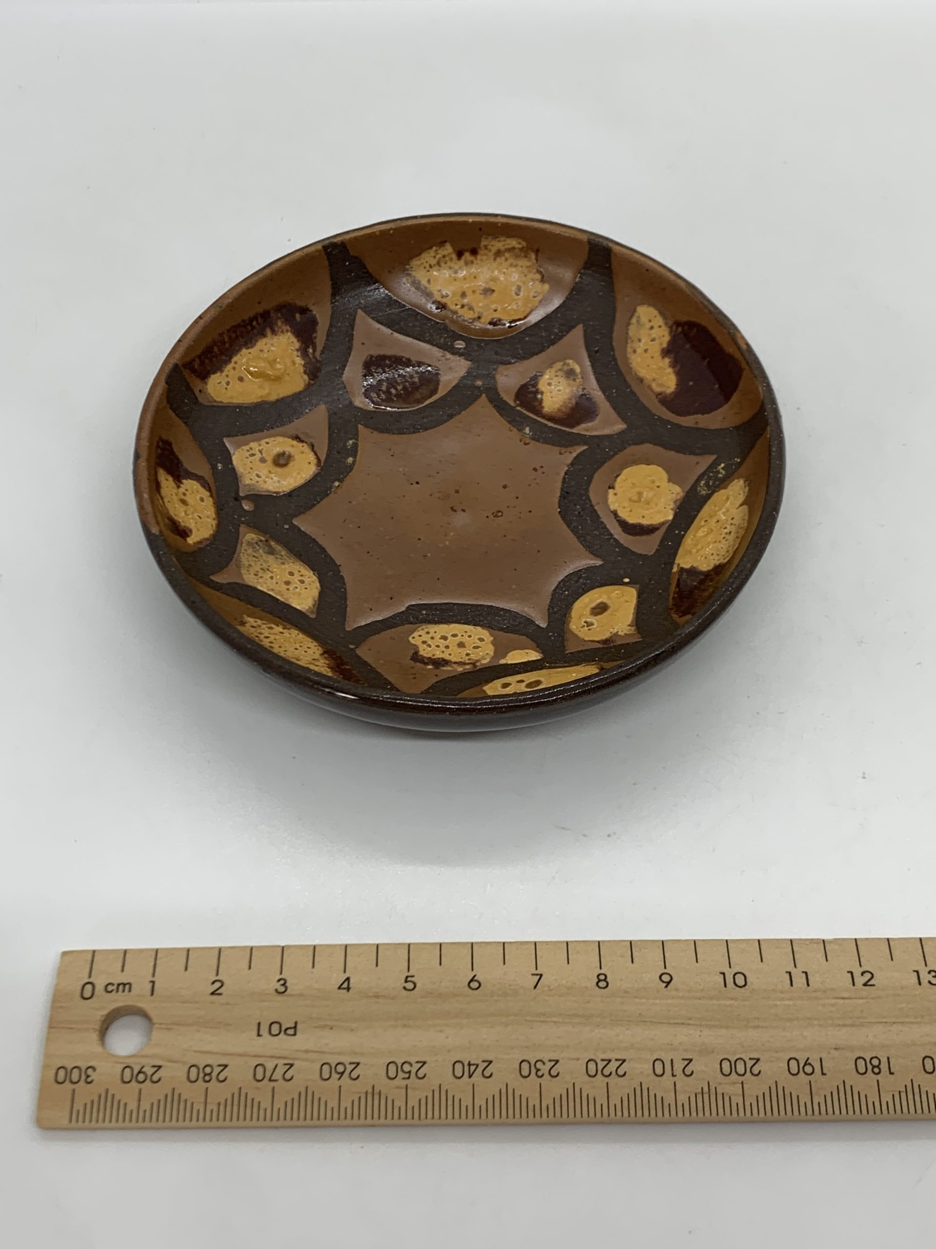 Dyson Australia Pottery Round Saucer 12cm