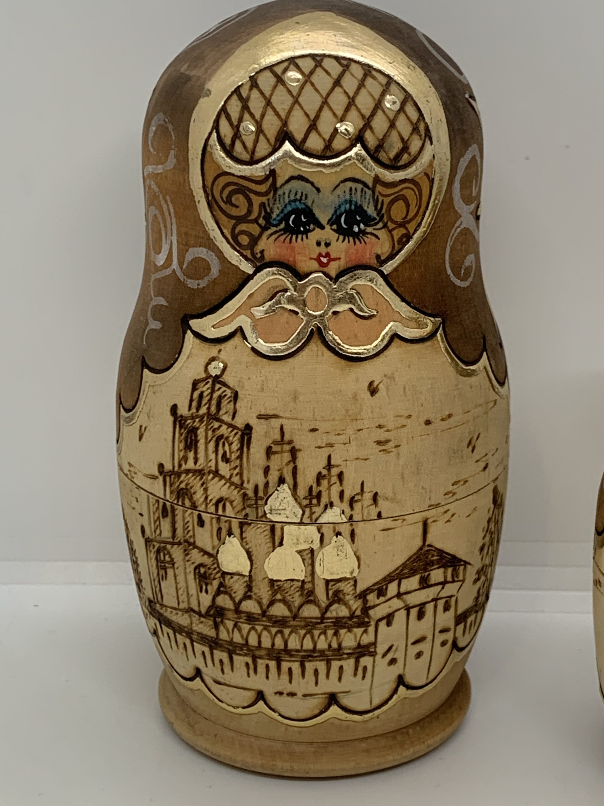 Babushka Nesting Five Dolls (signed) 16cm