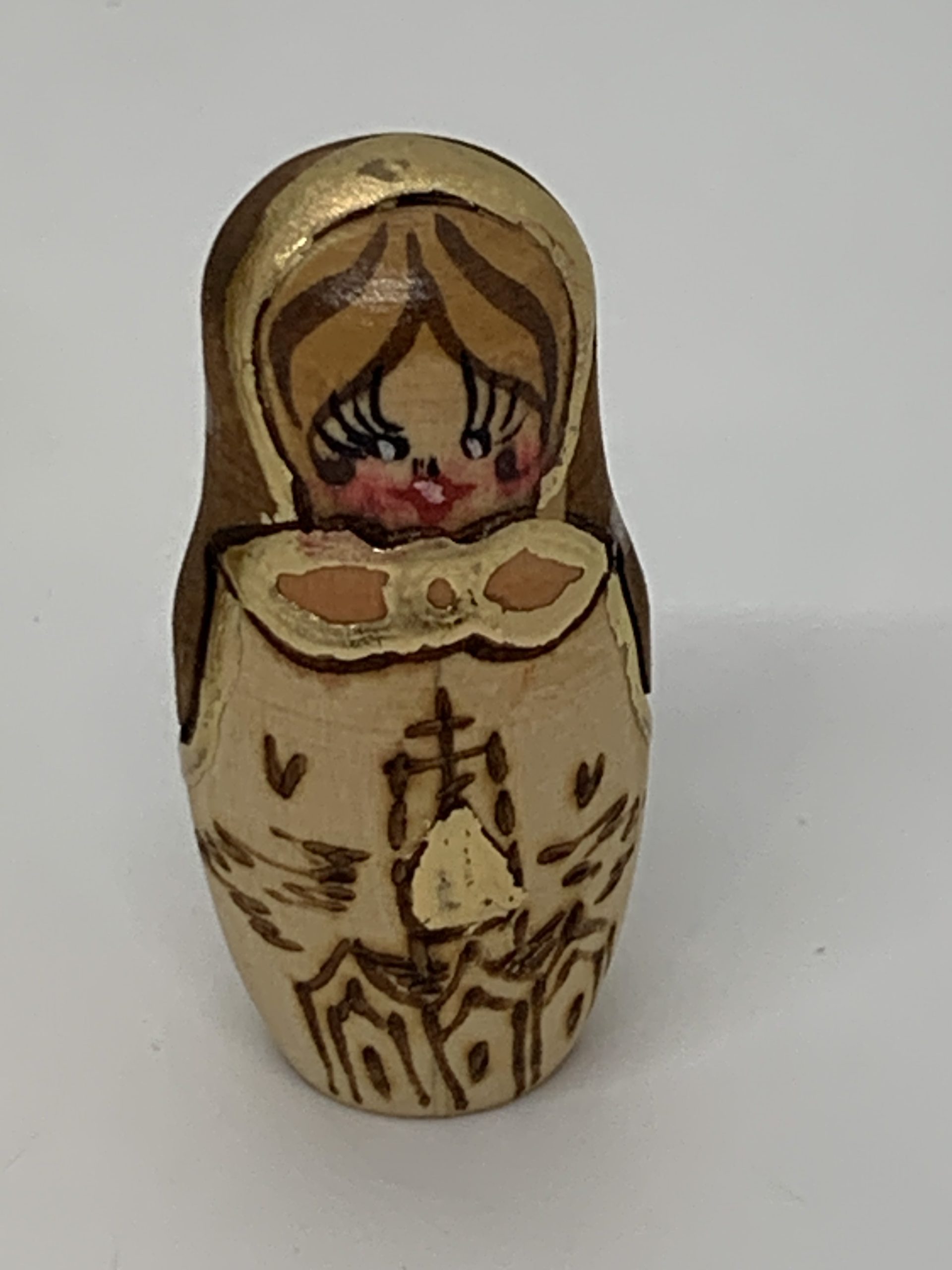Babushka Nesting Five Dolls (signed) 16cm