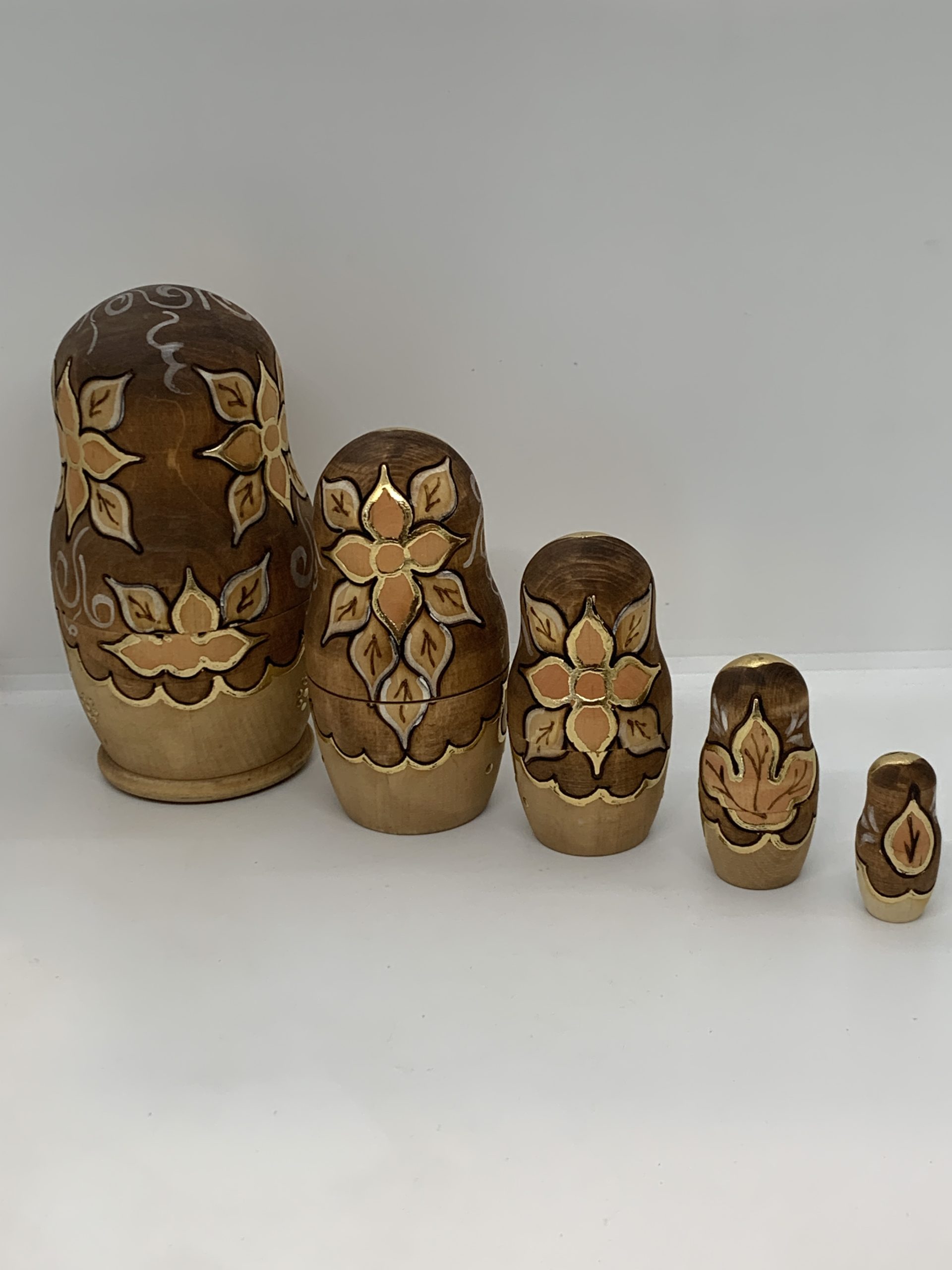 Babushka Nesting Five Dolls (signed) 16cm