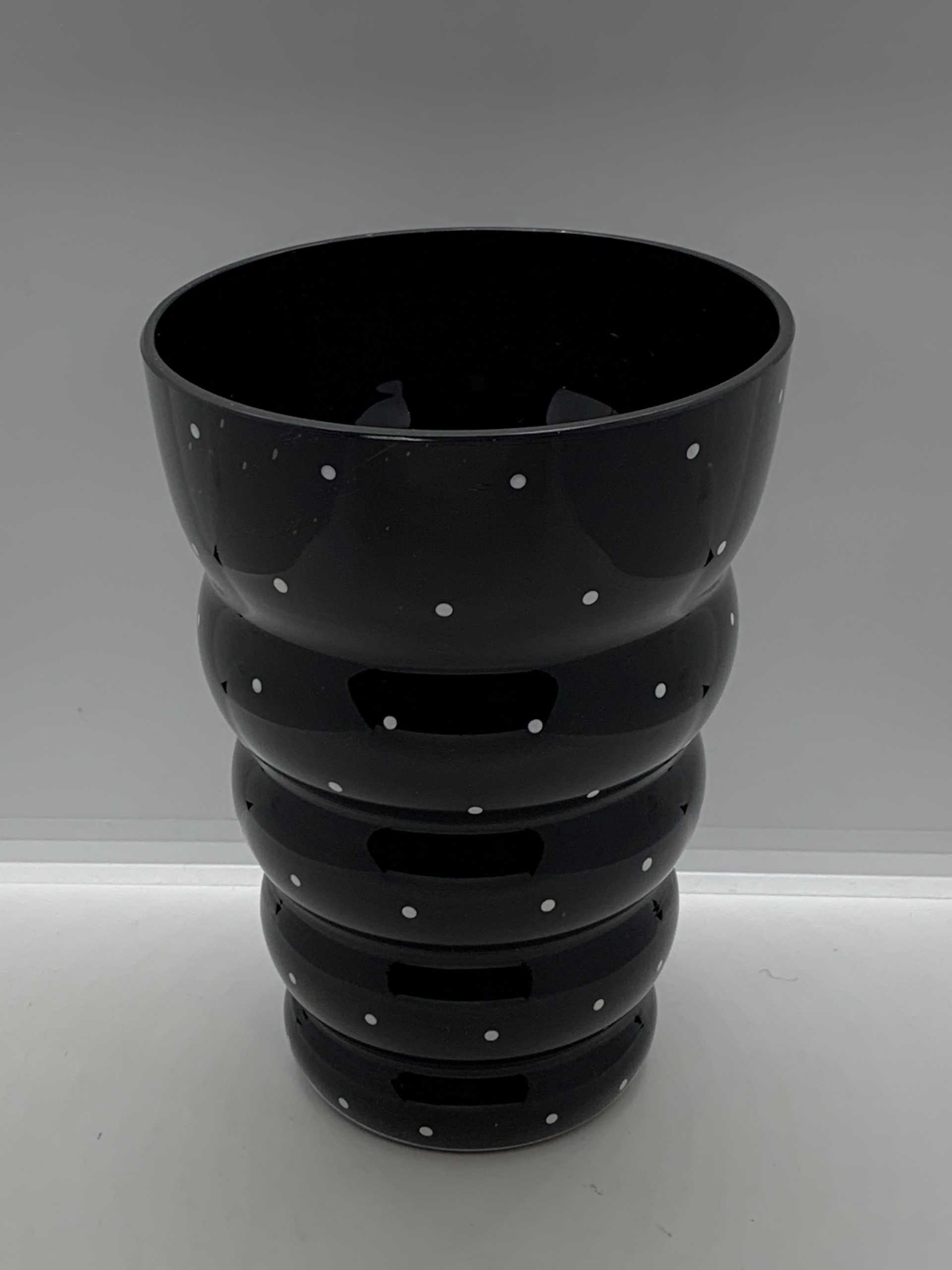 Art Deco Polka Dot Ribbed Glass Vase 19cm