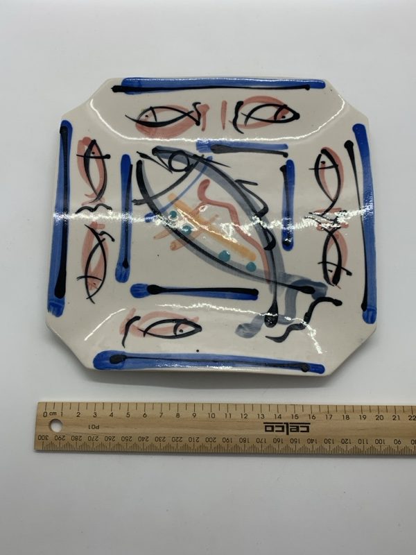 Fish Square Pottery Plate by Virginia Maywald 1989 20cm